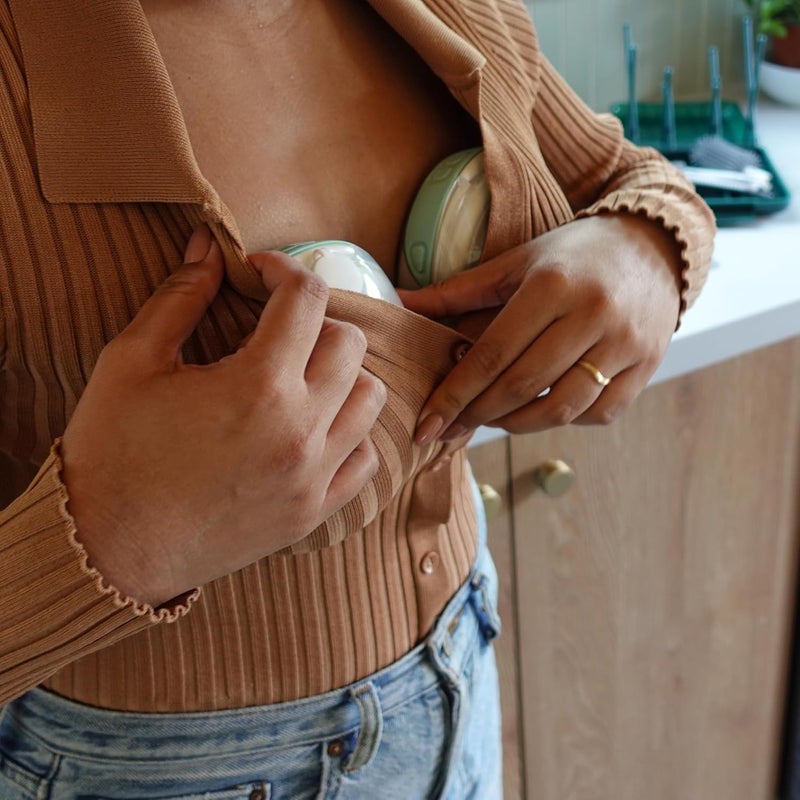 Willow Go - 7oz Reusable Milk Containers with Splash Guard - for use with Go Hands Free Breast Pump - Image 3